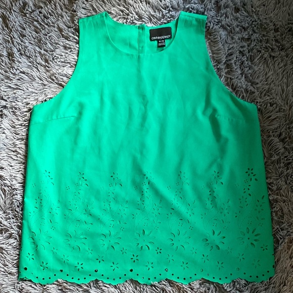 Cynthia Rowley Green Laser-Cut Blouse - Picture 1 of 4